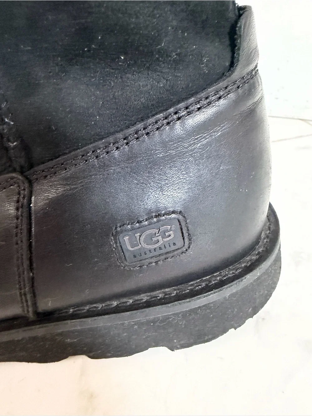 UGG Wrangell Mens 12 black sheepskin leather fleece lined waterproof winter boot